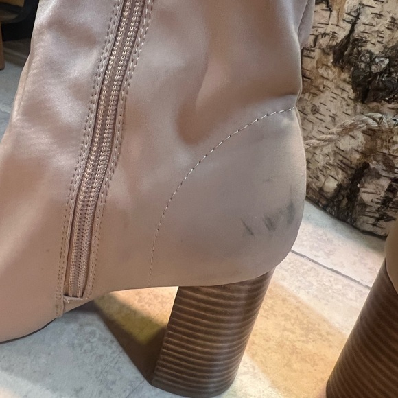 Jeffrey Campbell Siren Tan Heeled Boots - Picture 4 of 5